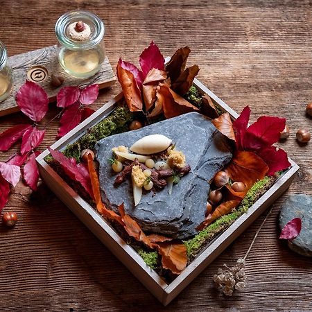 Salzano Hotel - Spa - Restaurant Unterseen エクステリア 写真