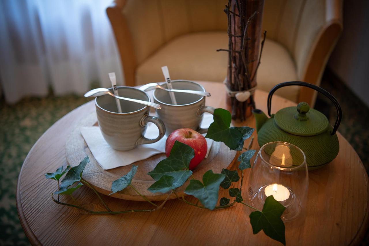 Salzano Hotel - Spa - Restaurant Unterseen エクステリア 写真
