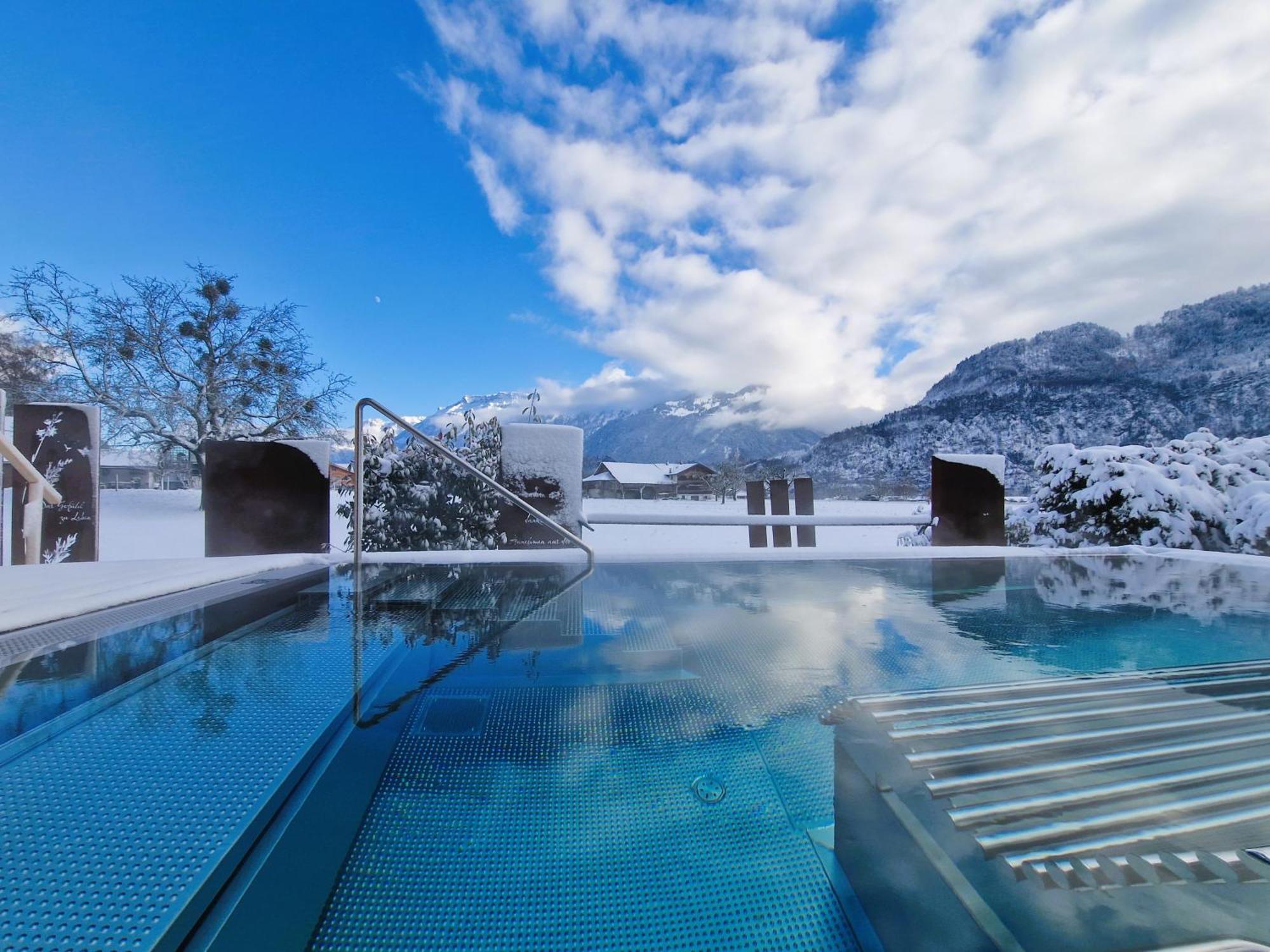 Salzano Hotel - Spa - Restaurant Unterseen エクステリア 写真