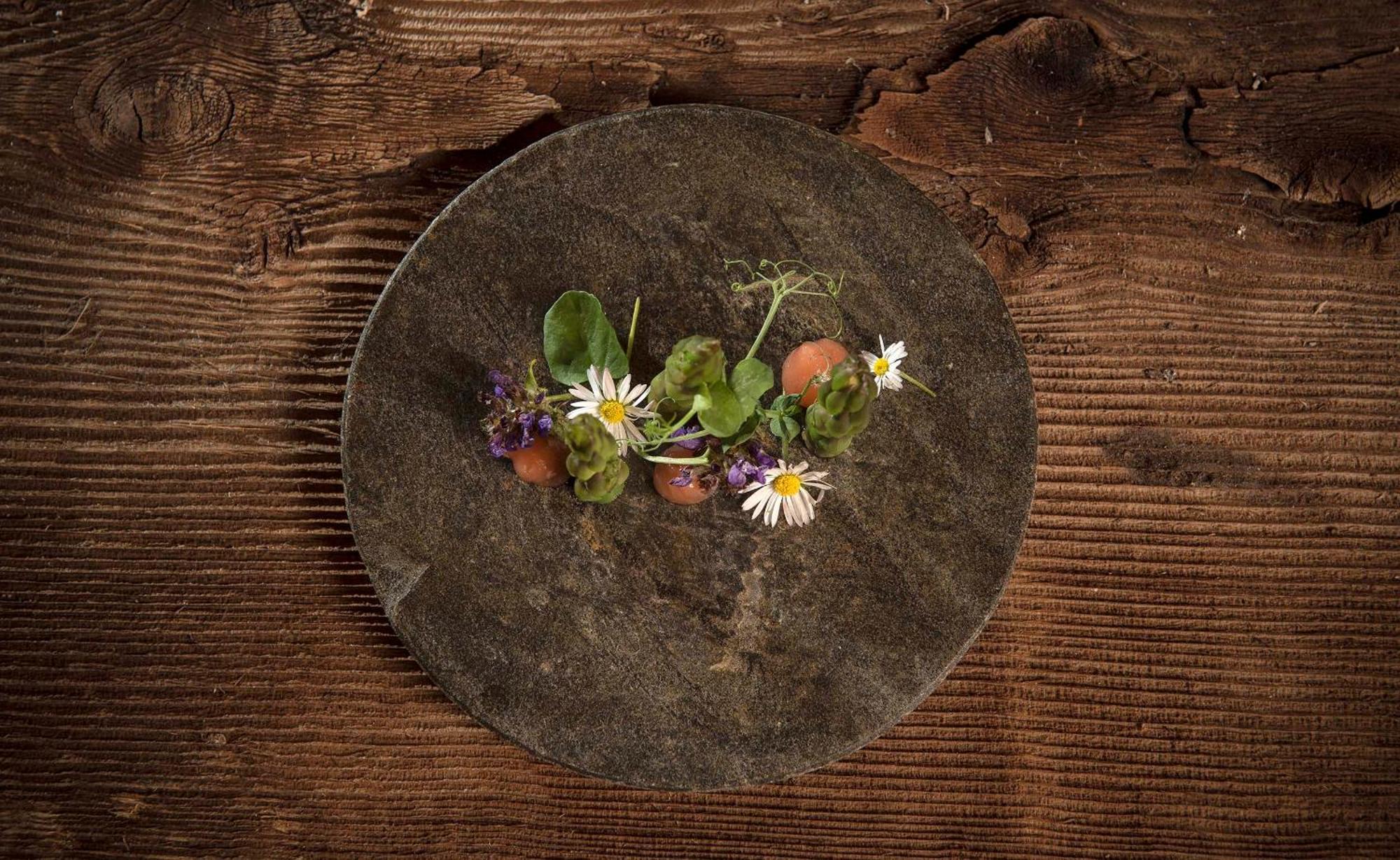 Salzano Hotel - Spa - Restaurant Unterseen エクステリア 写真
