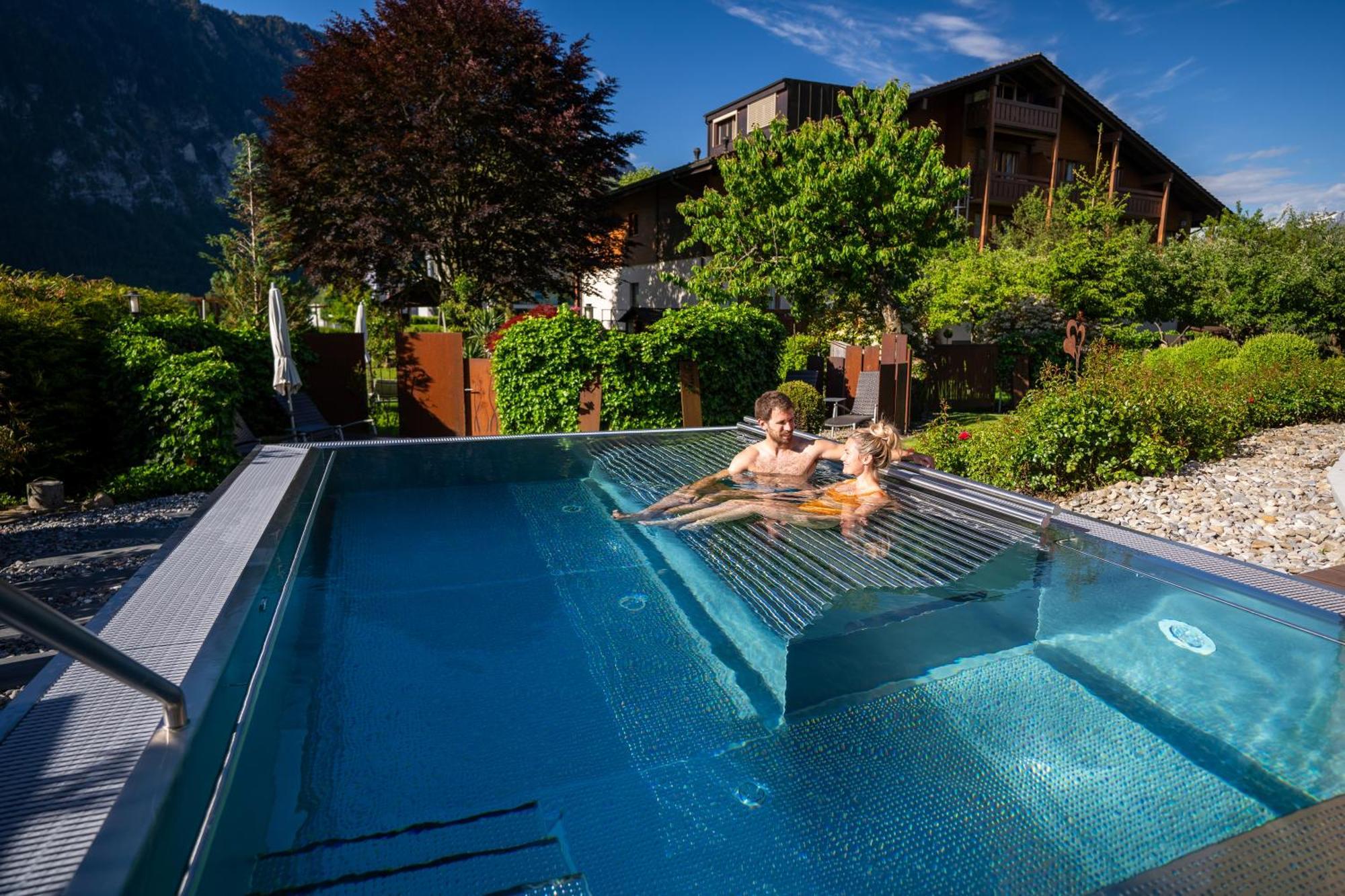 Salzano Hotel - Spa - Restaurant Unterseen エクステリア 写真