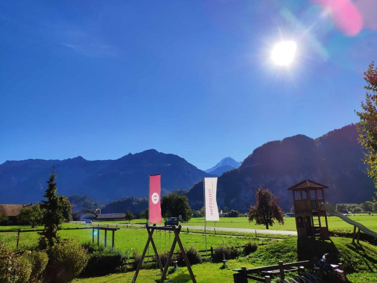 Salzano Hotel - Spa - Restaurant Unterseen エクステリア 写真